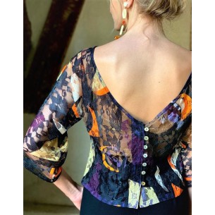 copy of Haut Corinne