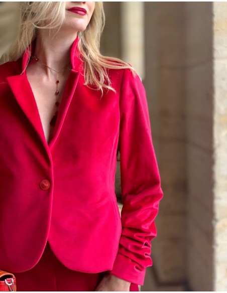 Veste courte en velours rouge Arisa