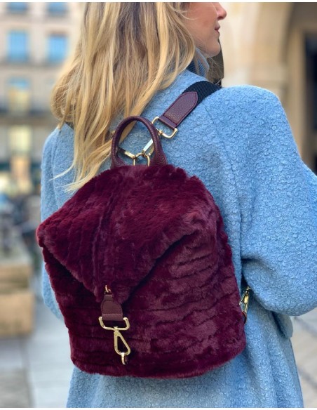 Sac à dos en éco fourrure bordeaux Angela