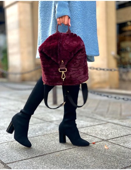 Sac à dos en éco fourrure bordeaux Angela