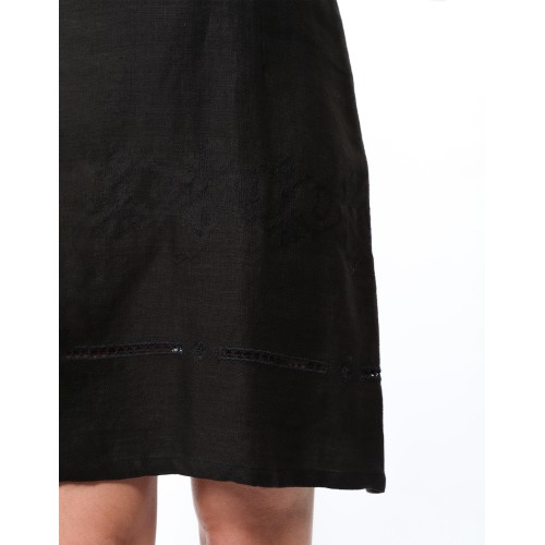 Black embroidered trapeze dress Laura Black embroidered trapeze dress Laura