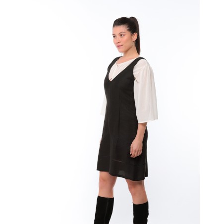 Black embroidered trapeze dress Laura