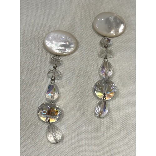 Boucles d'oreilles pendantes en nacre...