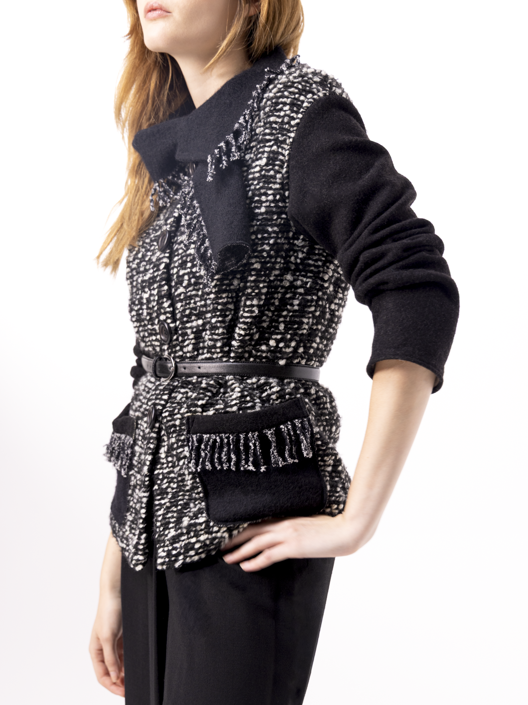 Veste cardigan en maille et laine noir et blanc 