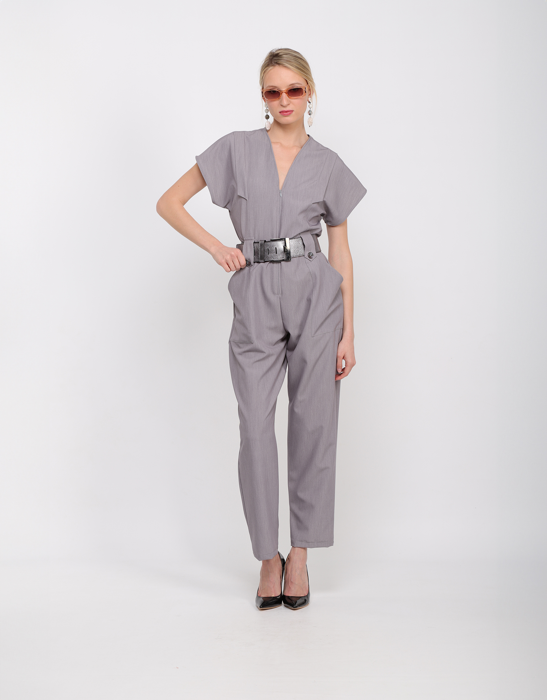 Short-sleeved jumpsuit in pearl grey cotton and viscose