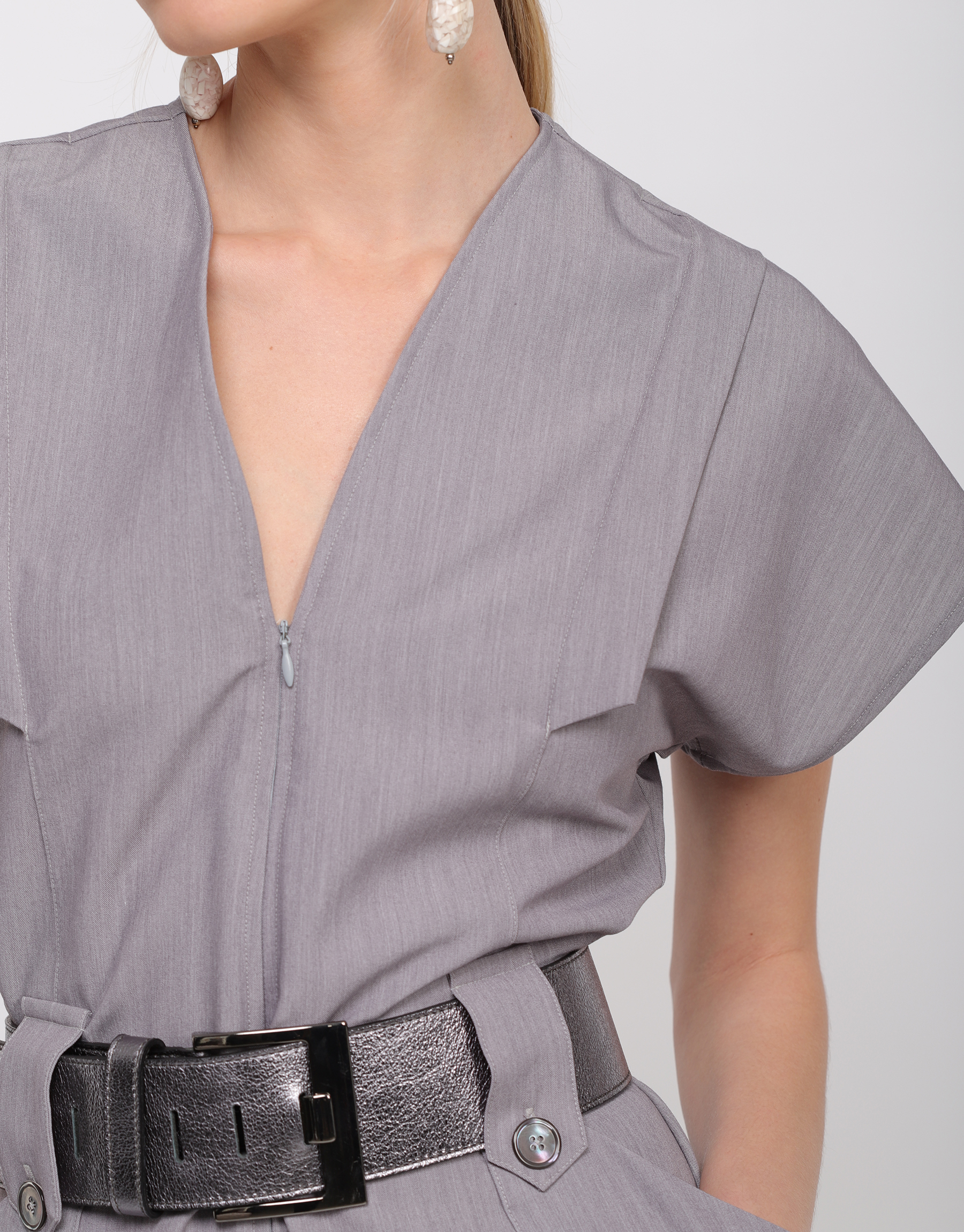 Short-sleeved jumpsuit in pearl grey cotton and viscose