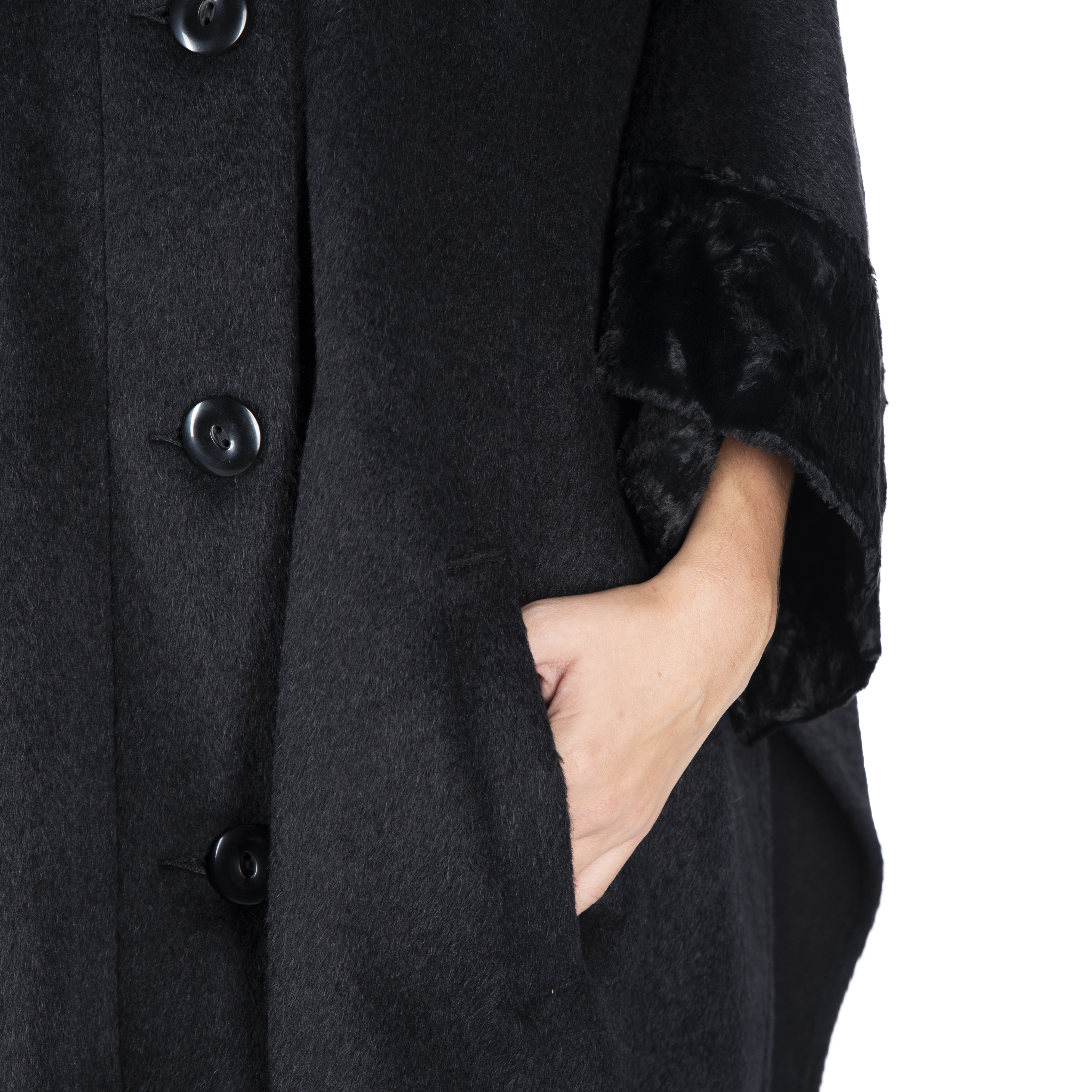 Poncho buttoned front in black wool and eco fur 